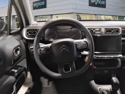 Photo 11 Citroën C3  PureTech 83 S&S BVM5 Shine