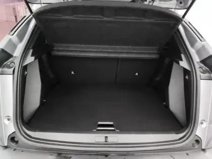 Photo 7 Peugeot 2008  PureTech 100 S&S BVM6 Allure