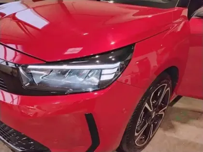 Photo 13 Opel Corsa  1.2 Turbo 100 ch BVM6 GS