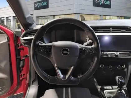 Photo 11 Opel Corsa  1.2 Turbo 100 ch BVM6 GS