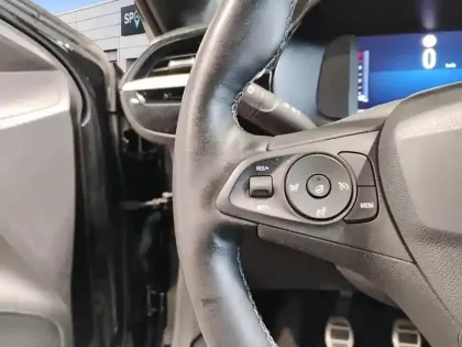 Photo 18 Opel Corsa  1.2 Turbo 100 ch BVM6 GS