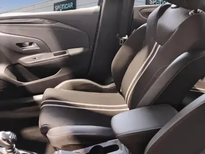 Photo 8 Opel Corsa  1.2 Turbo 100 ch BVM6 GS