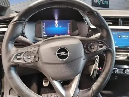 Photo 11 Opel Corsa  1.2 Turbo 100 ch BVM6 GS