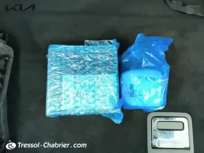 Photo 26 DS DS 4  Hybride E-Tense 225 EAT8 Rivoli