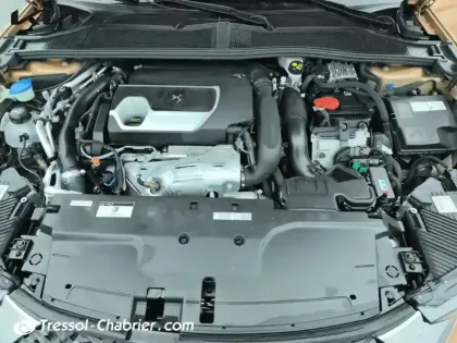 Photo 6 DS DS 4  Hybride E-Tense 225 EAT8 Rivoli