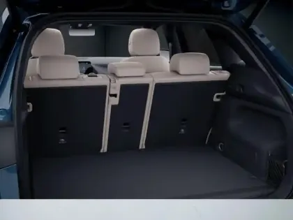 Photo 8 Mercedes GLA 200 Progressive Line