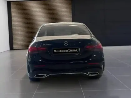 Photo 5 Mercedes Classe A 200 d Berline AMG Line