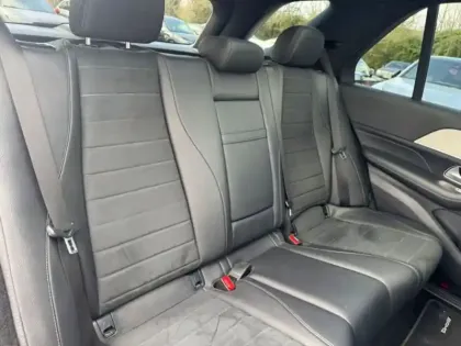 Photo 12 Mercedes GLE 350 de 4MATIC AMG Line
