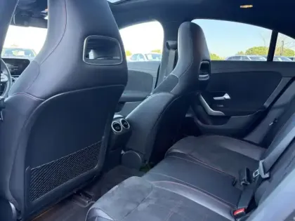 Photo 19 Mercedes CLA  200 Coupé AMG Line