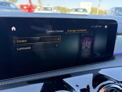 Photo 15 Mercedes CLA  200 Coupé AMG Line