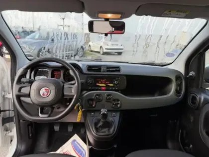 Photo 10 Fiat Panda 1.2 70 Easy