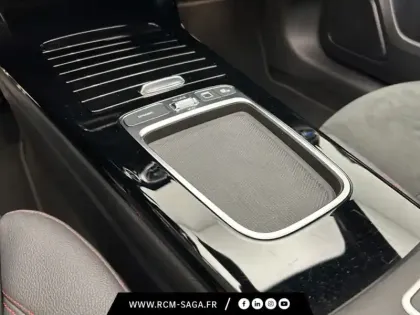 Photo 16 Mercedes Classe A 250 e Hybrid EQ AMG Line