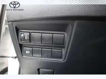 Photo 15 Toyota Yaris Hybride 116h Design