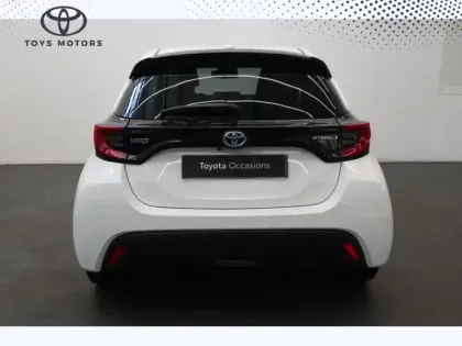 Photo 10 Toyota Yaris Hybride 116h Design