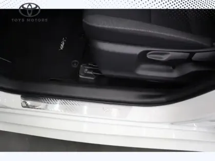 Photo 14 Toyota Yaris Hybride 116h Design