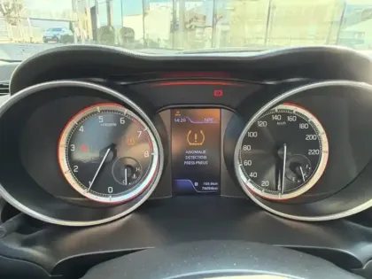 Photo 19 Suzuki Swift Gén. IV Ph1 Privilège 5