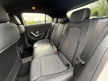 Photo 47 Mercedes Classe A 180 Progressive Line