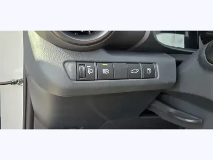 Photo 7 Toyota C-HR 1.8 Hybride 140 Graphic HYBRID M