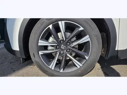 Photo 15 Toyota C-HR 1.8 Hybride 140 Graphic HYBRID M