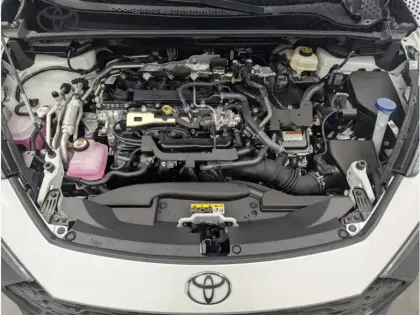 Photo 5 Toyota C-HR 2.0 PHEV 225 Graphic