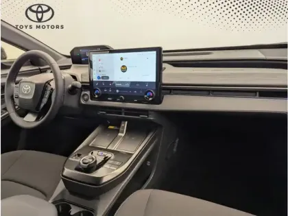 Photo 6 Toyota C-HR Design Grande Autonomie 77 kWh 224ch