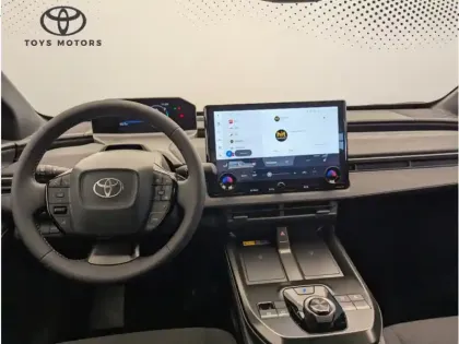 Photo 7 Toyota C-HR Design Grande Autonomie 77 kWh 224ch