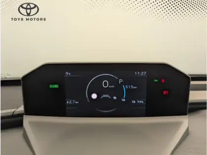 Photo 21 Toyota C-HR Design Grande Autonomie 77 kWh 224ch