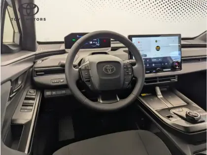 Photo 8 Toyota C-HR Design Grande Autonomie 77 kWh 224ch