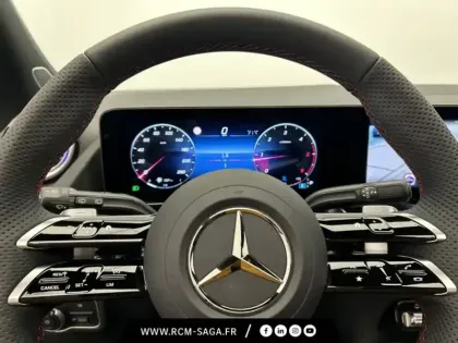 Photo 18 Mercedes GLA 200 d AMG Line