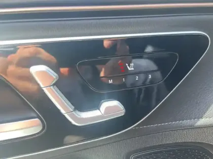 Photo 16 Mercedes Classe E Berline 300 Executive Line