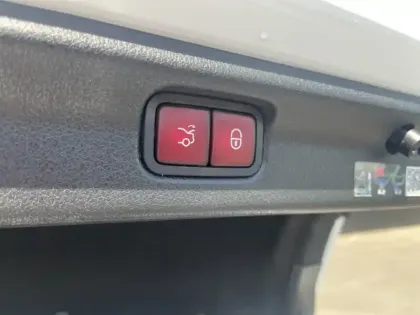 Photo 18 Mercedes Classe E Berline 300 Executive Line