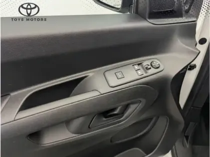 Photo 6 Toyota Proace 1.5 MEDIUM 100 D-4D BUSINESS