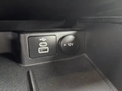 Photo 19 Ford Kuga 2.5 Duratec 190ch FHEV E85 Titanium BVA