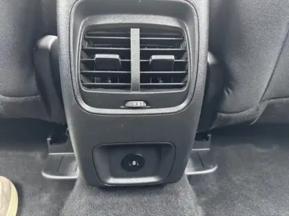 Photo 17 Ford Kuga 2.5 Duratec 190ch FHEV E85 Titanium BVA