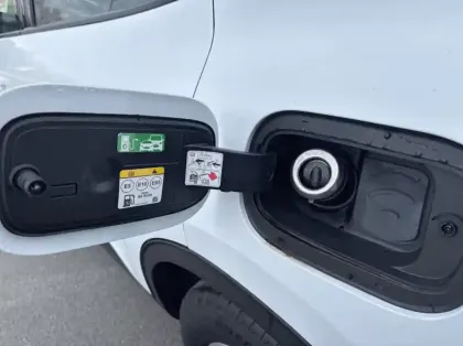 Photo 14 Ford Kuga 2.5 Duratec 190ch FHEV E85 Titanium BVA