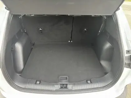 Photo 10 Ford Kuga 2.5 Duratec 190ch FHEV E85 Titanium BVA