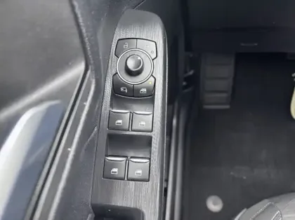 Photo 5 Ford Kuga 2.5 Duratec 190ch FHEV E85 Titanium BVA