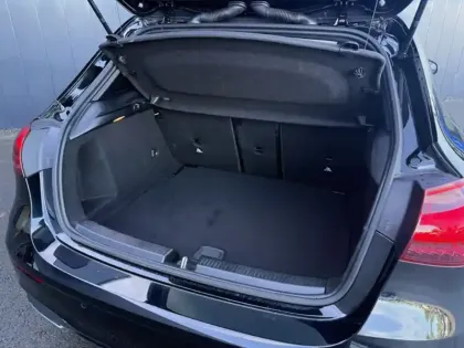 Photo 6 Mercedes Classe A 200 d AMG Line