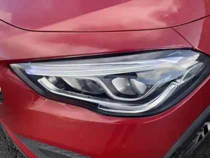 Photo 8 Mercedes GLA 250 e Progressive Line