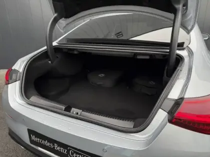 Photo 6 Mercedes CLA Coupé 250 e Hybrid EQ AMG Line