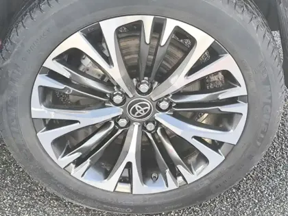 Photo 14 Toyota Yaris Gén. I Ph1 Collection 5