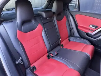 Photo 9 Mercedes Classe A 180 d AMG Line