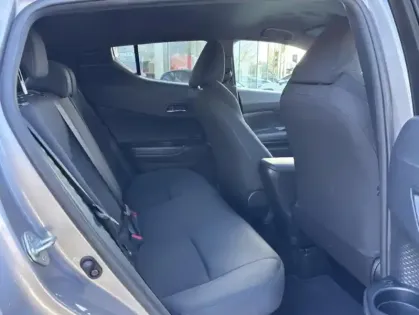 Photo 17 Toyota C-HR 1.8 HYBRIDE 122 DESIGN