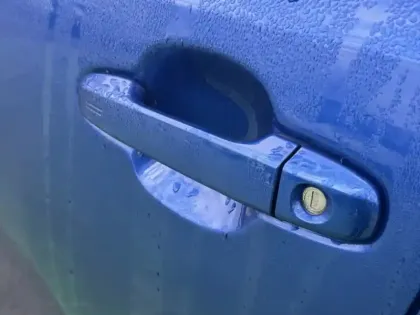 Photo 19 Toyota C-HR 1.8 Hybride 122 Edition