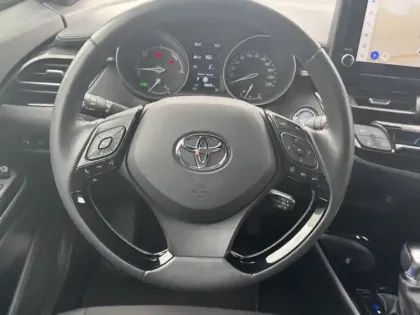 Photo 11 Toyota C-HR 1.8 Hybride 122 Edition