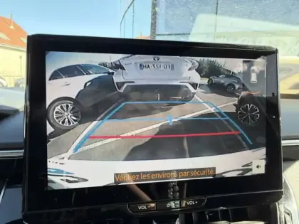 Photo 12 Toyota Corolla Hybride 1.8L 140h Dynamic Business