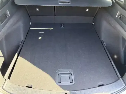 Photo 9 Toyota Corolla Hybride 1.8L 140h Dynamic Business