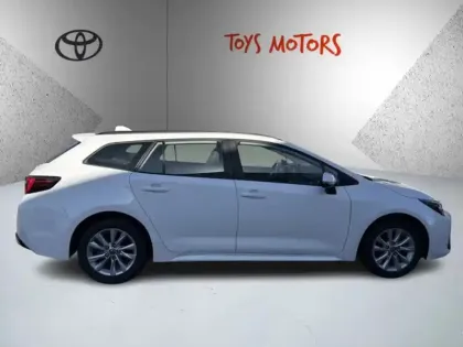 Photo 5 Toyota Corolla Hybride 1.8L 140h Dynamic Business