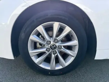 Photo 8 Toyota Corolla Hybride 1.8L 140h Dynamic Business