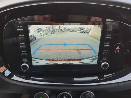 Photo 16 Toyota Aygo 1.0 S-CVT 72 Design